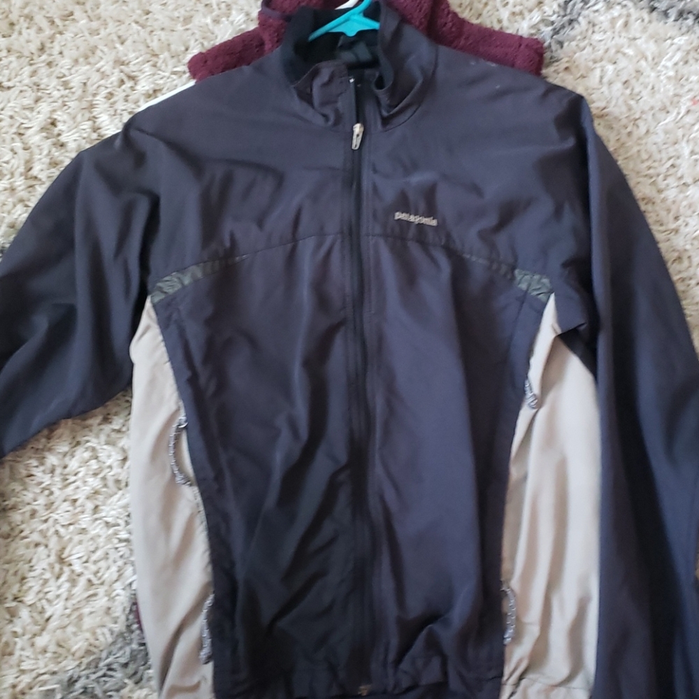 Women's patagona lightweight zip up